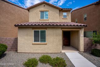 1114 E Descent Street, Tucson, AZ 85719
