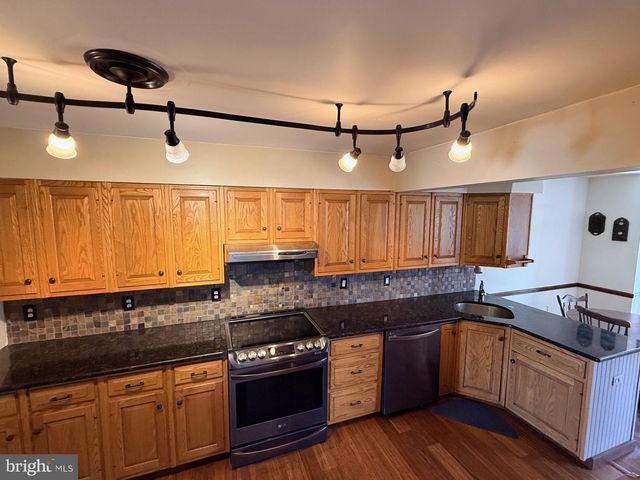 1831 JILL RD, Willow Grove, PA 19090