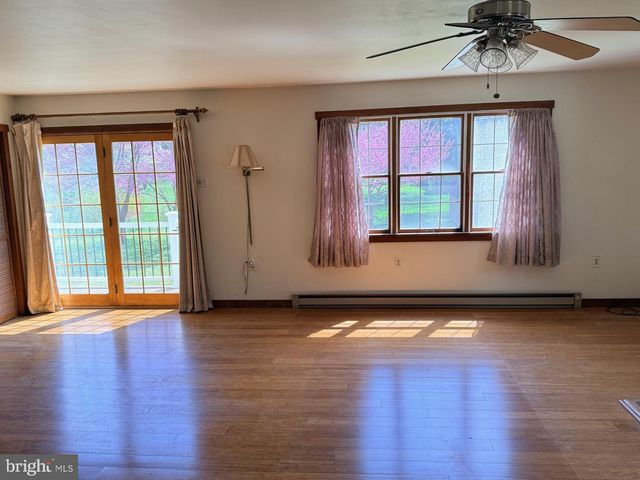 1831 JILL RD, Willow Grove, PA 19090