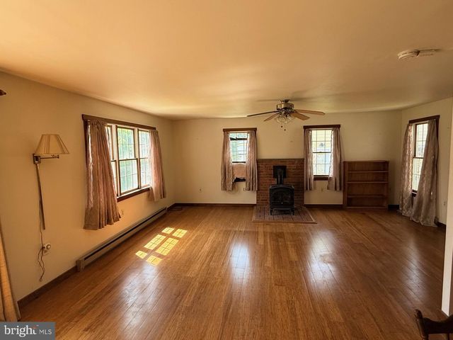 1831 JILL RD, Willow Grove, PA 19090