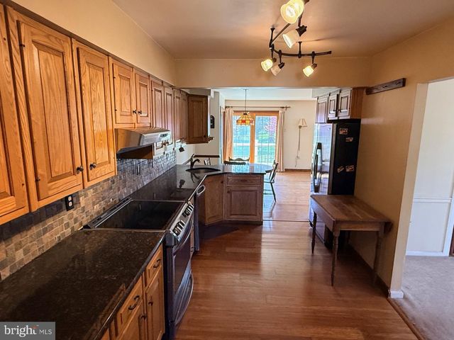 1831 JILL RD, Willow Grove, PA 19090