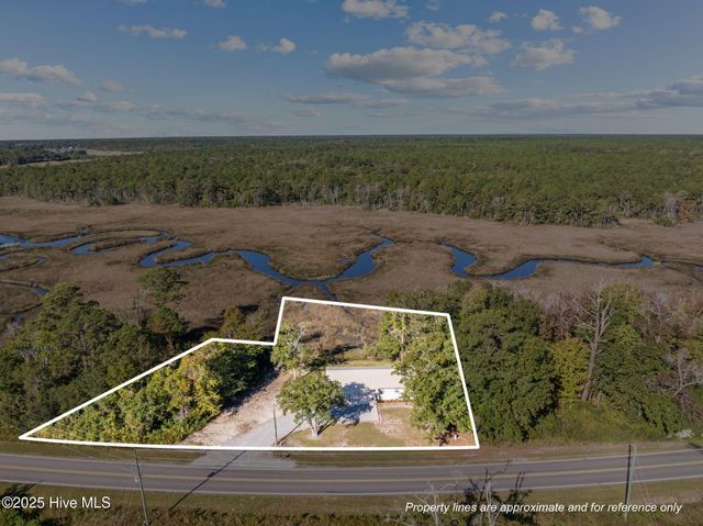 2037 Oxpen Road SW, Supply, NC 28462