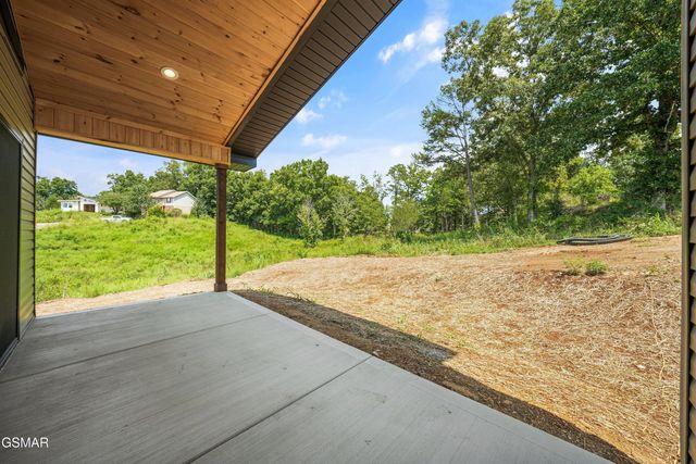2314 Rock Gardens Drive, Sevierville, TN 37876