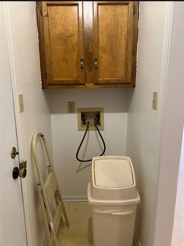 1011 Quail Creek Drive, Russellville, AR 72801