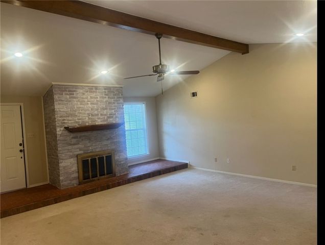 1011 Quail Creek Drive, Russellville, AR 72801