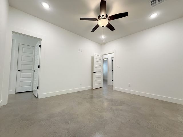 1903 S Lamar, Denison, TX 75021