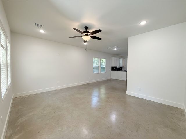 1903 S Lamar, Denison, TX 75021