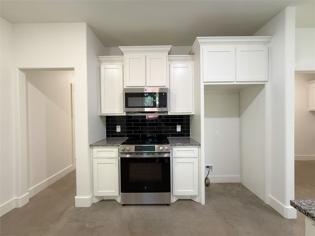 1903 S Lamar, Denison, TX 75021