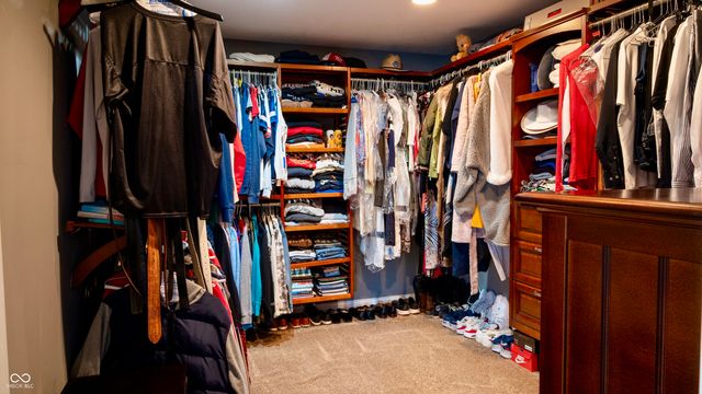 15654 Gateshead Drive, Westfield, IN 46074