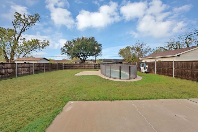 1427 Caladium Drive, Mesquite, TX 75149