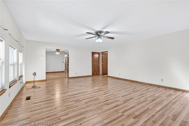 1302 Rena Road, Van Buren, AR 72956