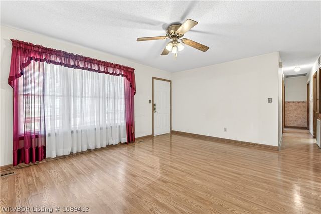 1302 Rena Road, Van Buren, AR 72956