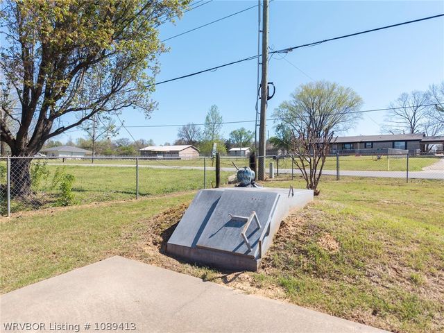 1302 Rena Road, Van Buren, AR 72956