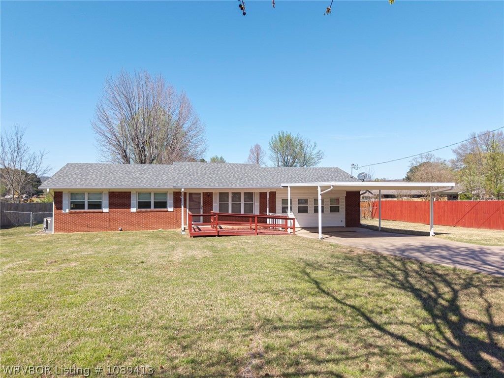 1302 Rena Road, Van Buren, AR 72956