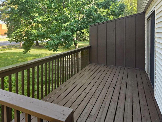 7501 62nd Court N, Brooklyn Park, MN 55428