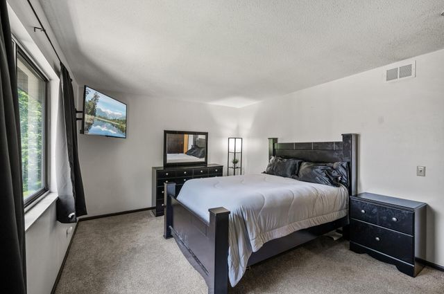 7501 62nd Court N, Brooklyn Park, MN 55428