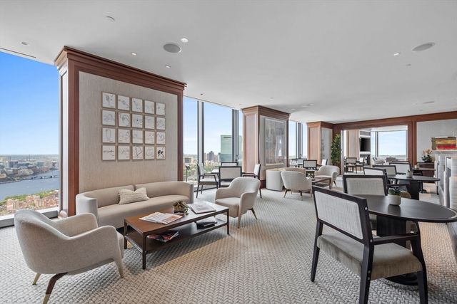 1 Dalton Street 5703, Boston, MA 02115