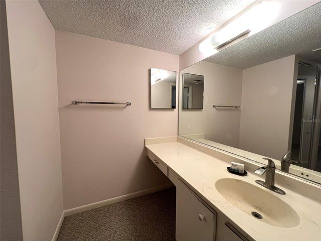 1617 BROOKHOUSE DRIVE 256, Sarasota, FL 34231