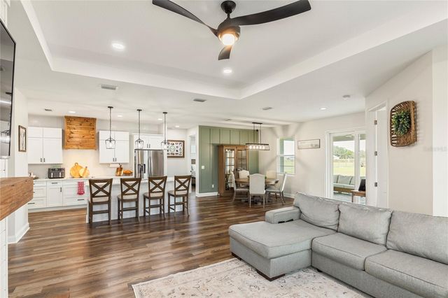 32923 DRAKE ESTATES WAY, Dade City, FL 33525