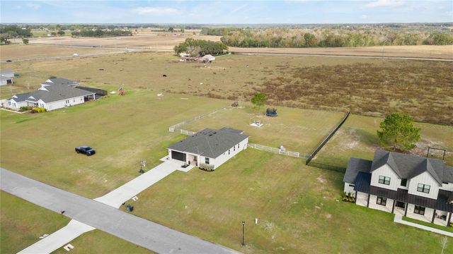 32923 DRAKE ESTATES WAY, Dade City, FL 33525