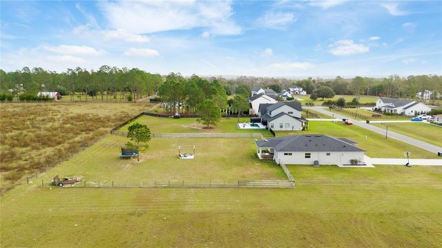 32923 DRAKE ESTATES WAY, Dade City, FL 33525