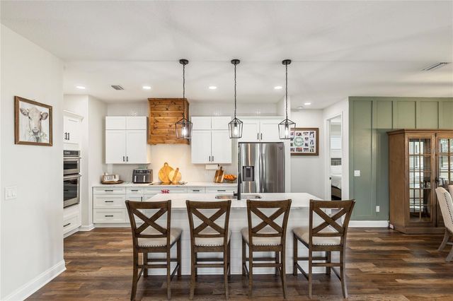 32923 DRAKE ESTATES WAY, Dade City, FL 33525