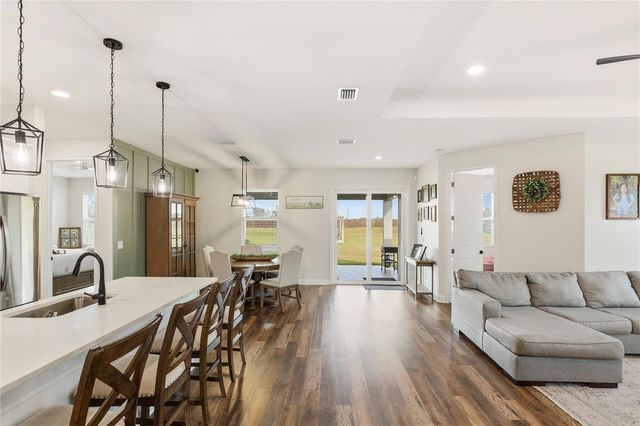 32923 DRAKE ESTATES WAY, Dade City, FL 33525