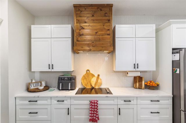 32923 DRAKE ESTATES WAY, Dade City, FL 33525