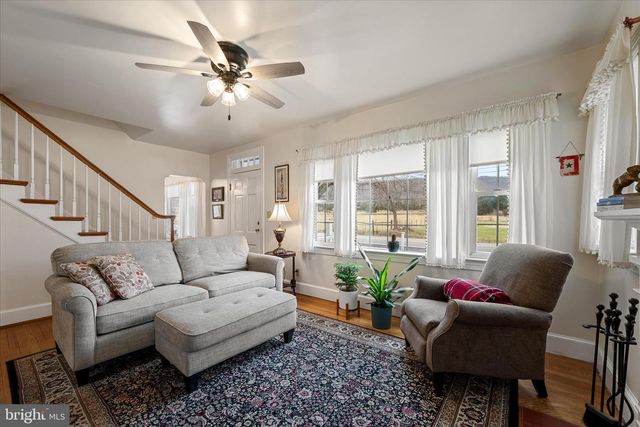 310 W MAIN STREET, Wardensville, WV 26851