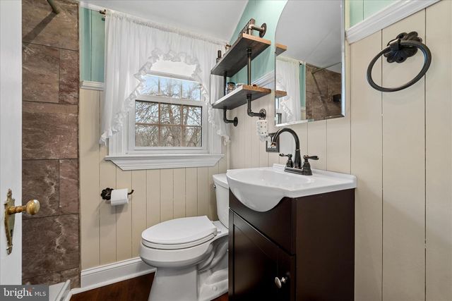 310 W MAIN STREET, Wardensville, WV 26851