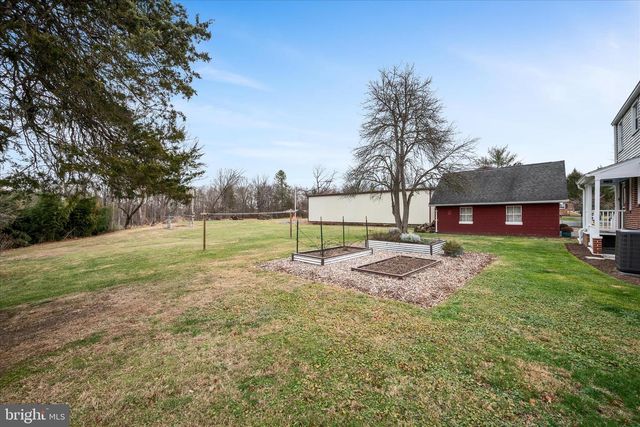 310 W MAIN STREET, Wardensville, WV 26851