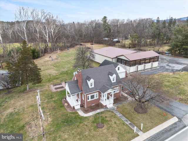 310 W MAIN STREET, Wardensville, WV 26851