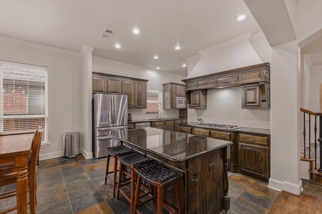 1366 Foster Street, Lantana, TX 76226