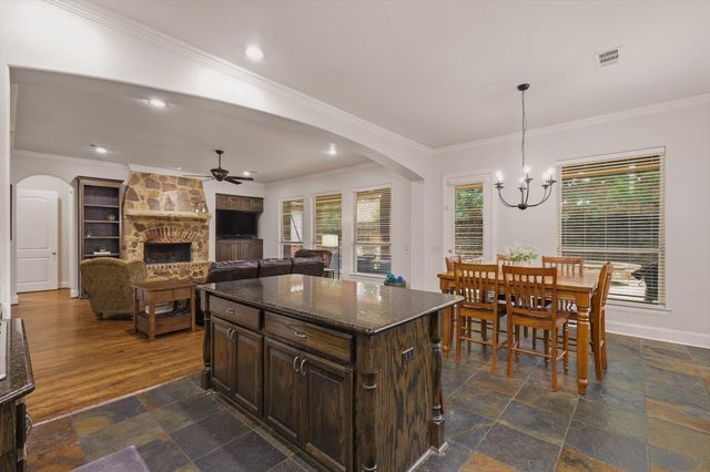 1366 Foster Street, Lantana, TX 76226