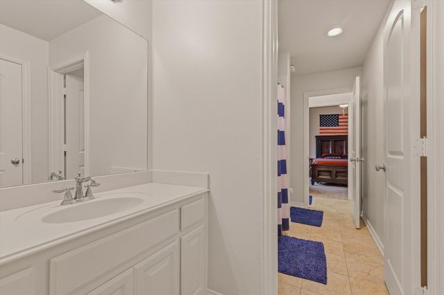 1366 Foster Street, Lantana, TX 76226