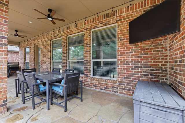 1366 Foster Street, Lantana, TX 76226