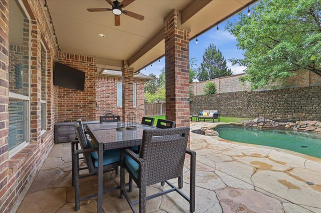 1366 Foster Street, Lantana, TX 76226