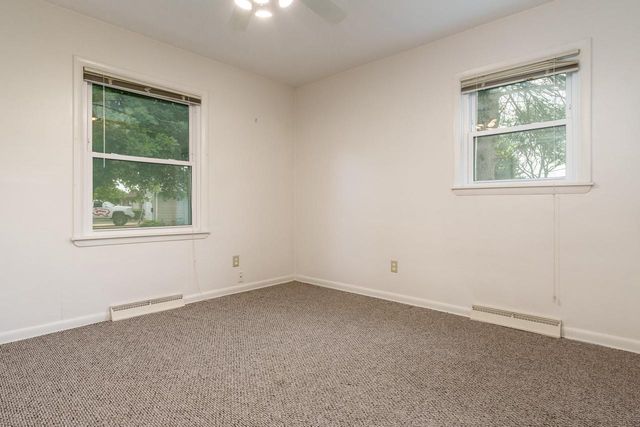 102 Bunn Drive, Rockton, IL 61072