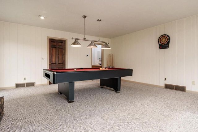 102 Bunn Drive, Rockton, IL 61072