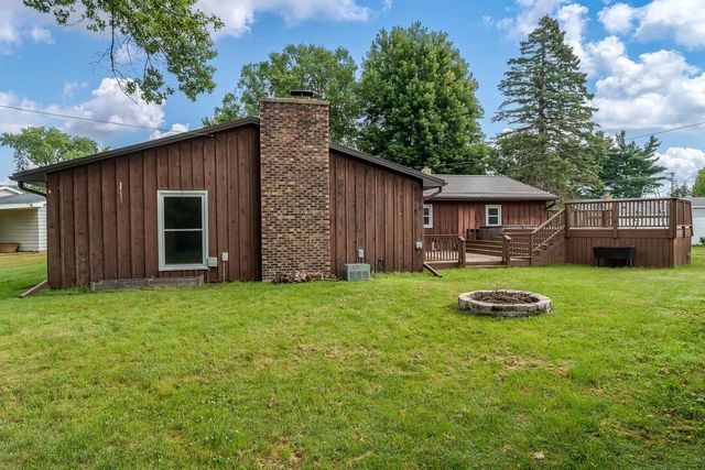 102 Bunn Drive, Rockton, IL 61072