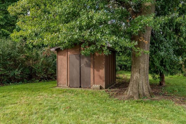 102 Bunn Drive, Rockton, IL 61072