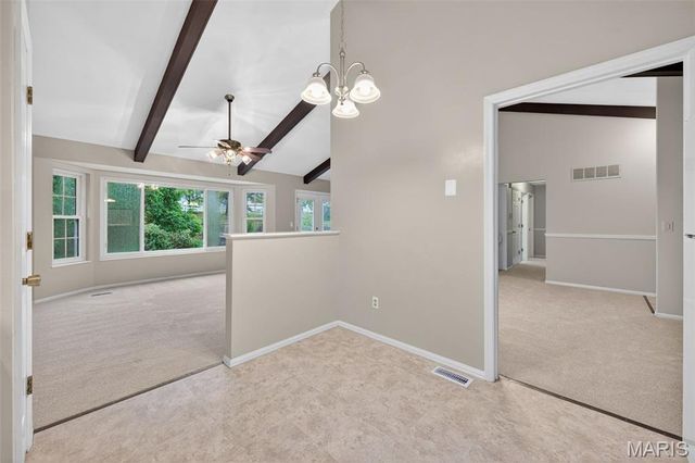 10 Barrington Drive, St Peters, MO 63376