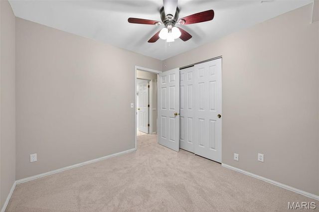 10 Barrington Drive, St Peters, MO 63376
