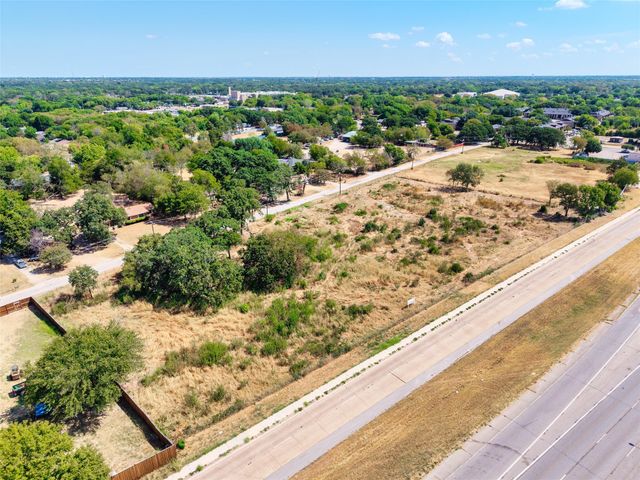 9508 Silver Falls Boulevard, Dallas, TX 75217
