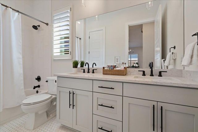 7009 Zachary DR, Austin, TX 78724