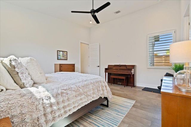 7009 Zachary DR, Austin, TX 78724