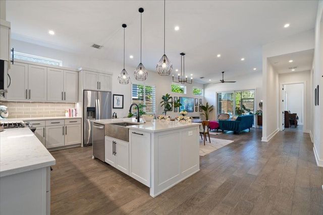 7009 Zachary DR, Austin, TX 78724