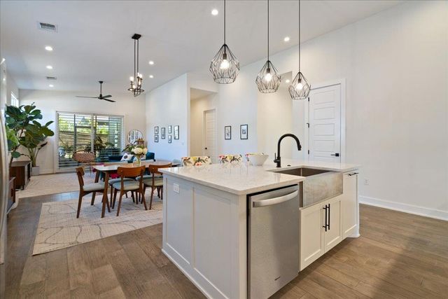 7009 Zachary DR, Austin, TX 78724