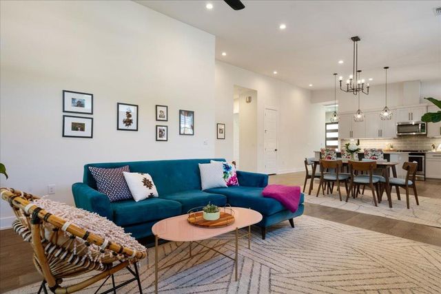 7009 Zachary DR, Austin, TX 78724