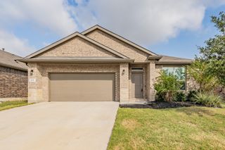913 Stamford Way, Fort Worth, TX 76247